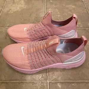 Womens Nike React Phantom